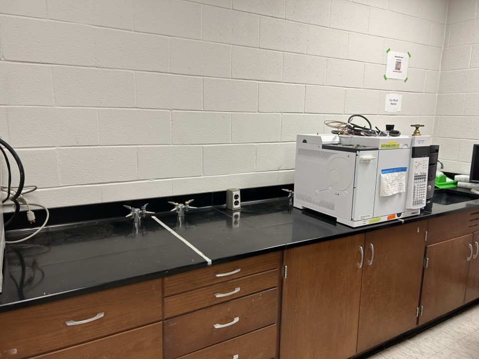 open spot on lab bench