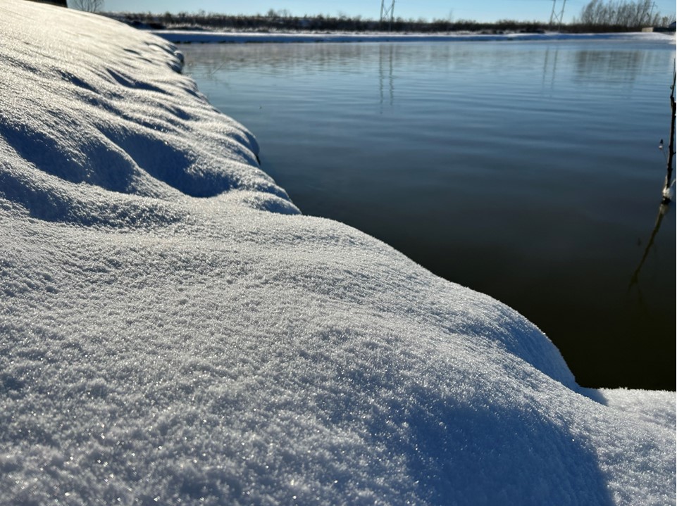 snow by water