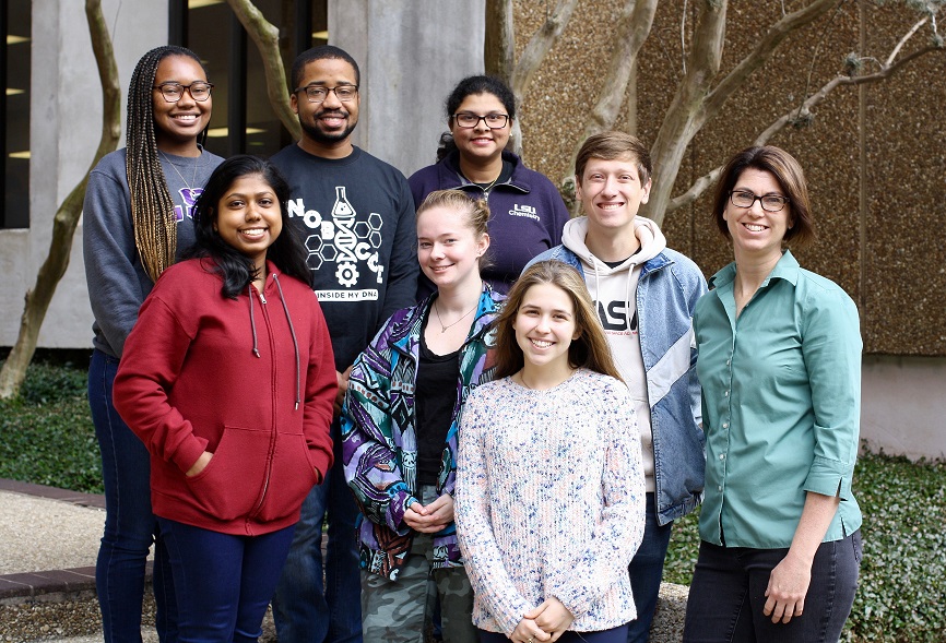 Photograph of Dr. Macnaughtan's research group