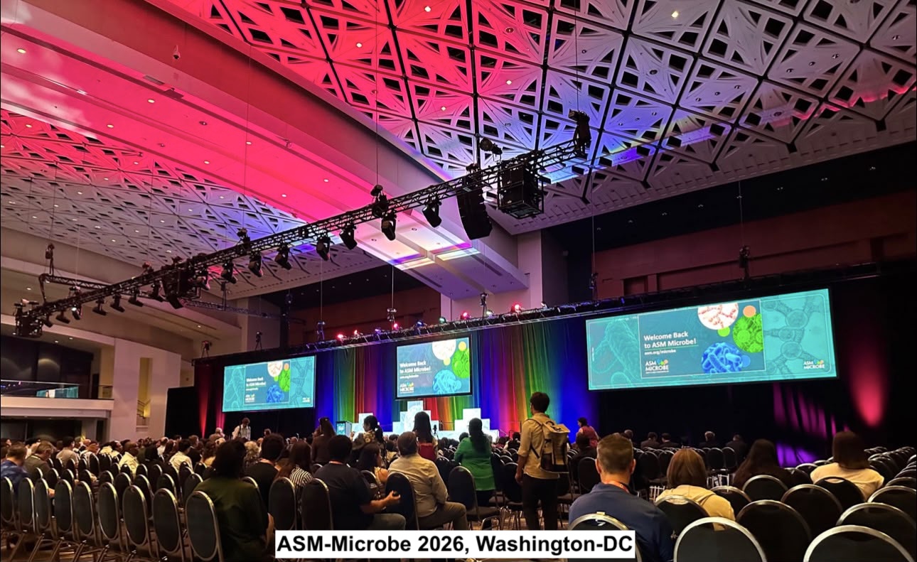 There are a lot of audiences sitting and listening to a presentation