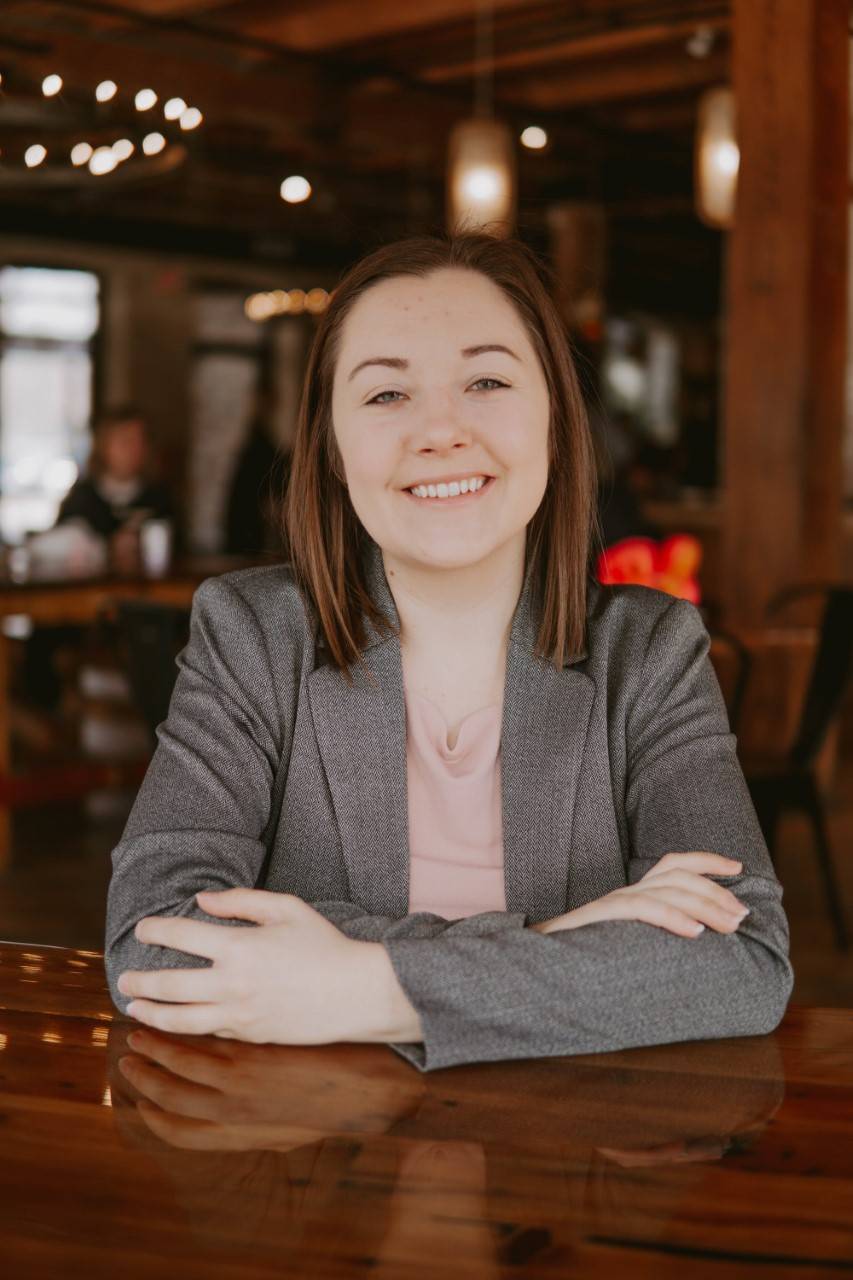 head shot of courtne Goetz