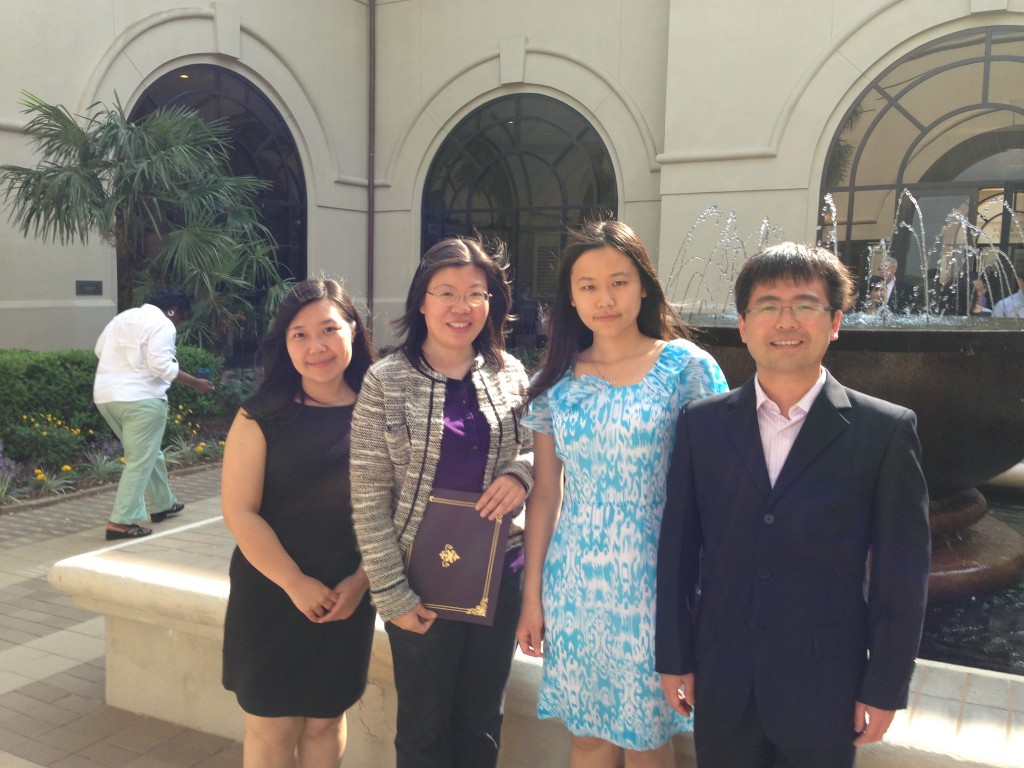 Dr. Ying Wang received a LSU Alumni Association Rising Faculty Research Award