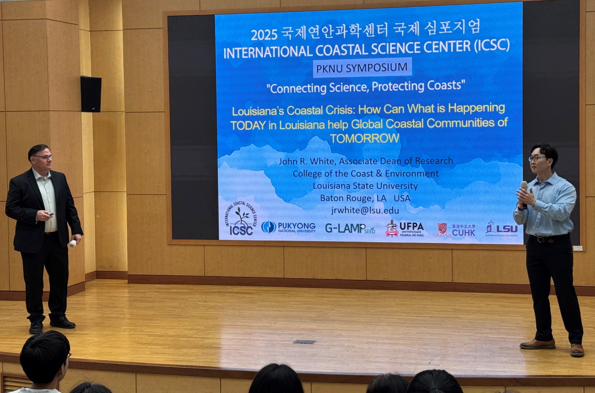 dr white presents in S korea